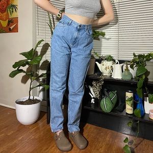 Lee’s Vintage High Waisted Light Blue Jeans